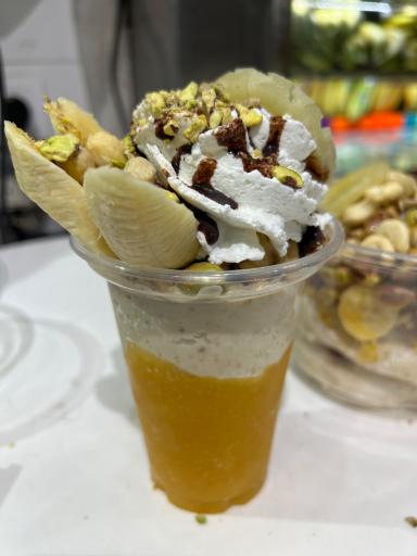 آبمیوه و بستنی امید