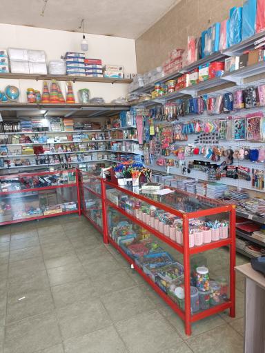 عکس نوشت افزار چکاوک