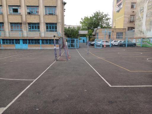 عکس دبیرستان نوبت اول شهید عباسپور