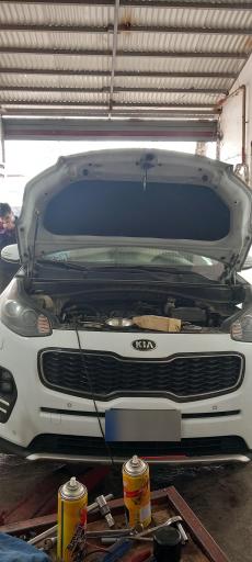 عکس تعمیرگاه مدرن