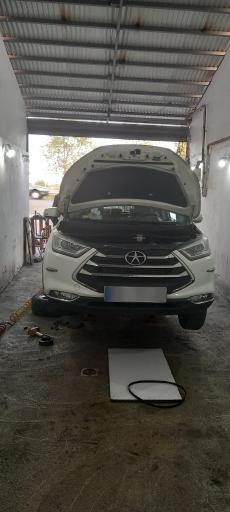 عکس تعمیرگاه مدرن