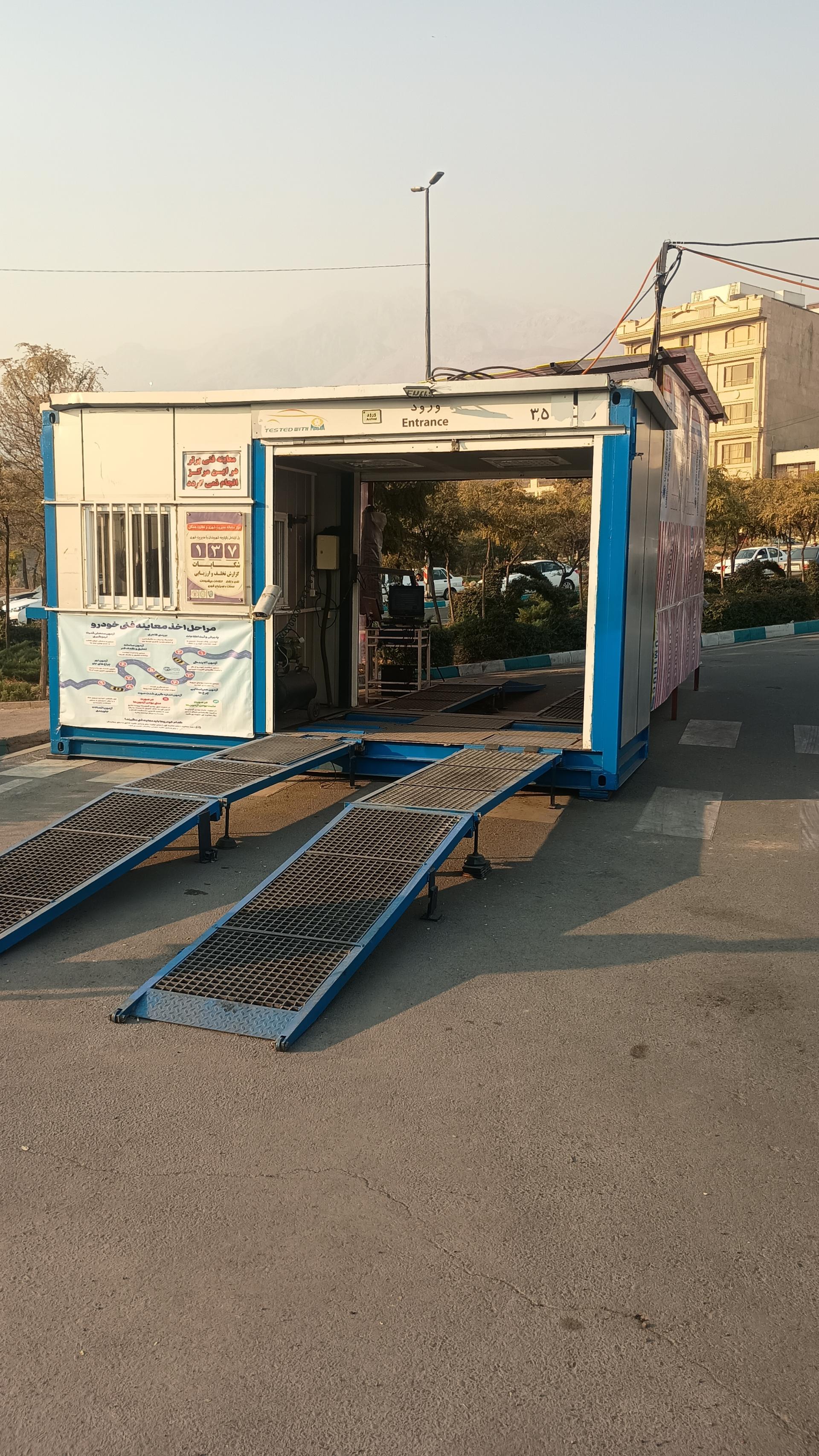 عکس معاینه فنی بلوار ارتش