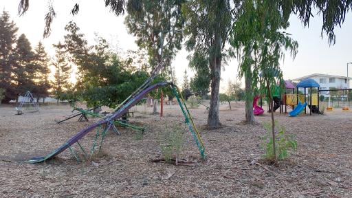 عکس زمین بازی کودکان