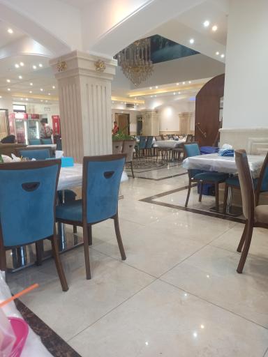 عکس رستوران مازند جوجه گلبادی