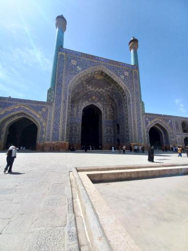 عکس ایوان فیروزه مسجد جامع عباسی