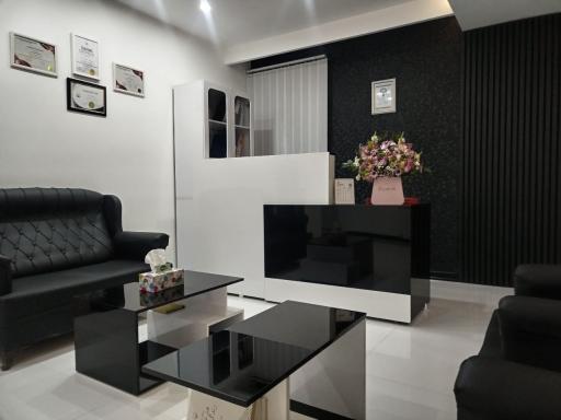 عکس مطب دکتر فهیمه خاقانی