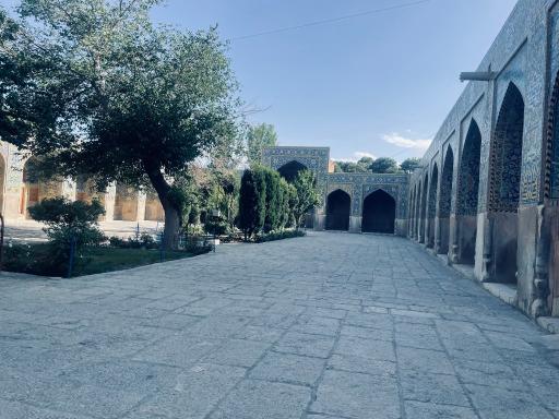 عکس ایوان فیروزه مسجد جامع عباسی