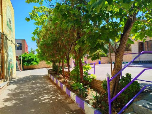 عکس دبیرستان دوره اول دخترانه استقلال