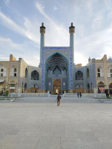 ایوان فیروزه مسجد جامع عباسی