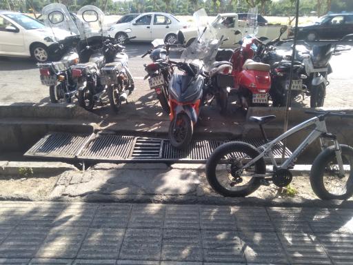 عکس تعمیرگاه موتورسیکلت سید احمد