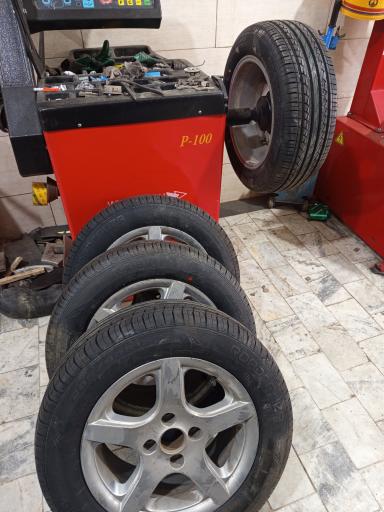 عکس فروشگاه رینگ و لاستیک بهنام