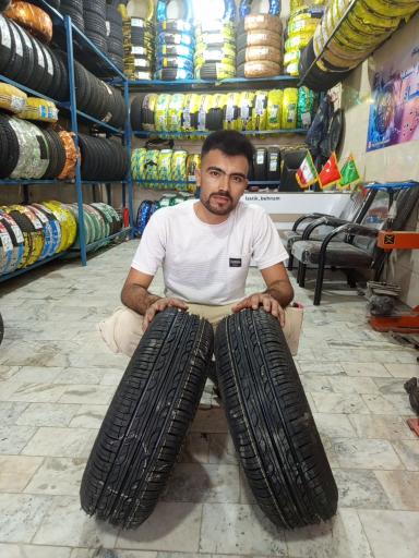 لاستیک فروشی بهنام