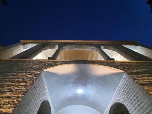 عکس باغ و عمارت جهانی اکبریه