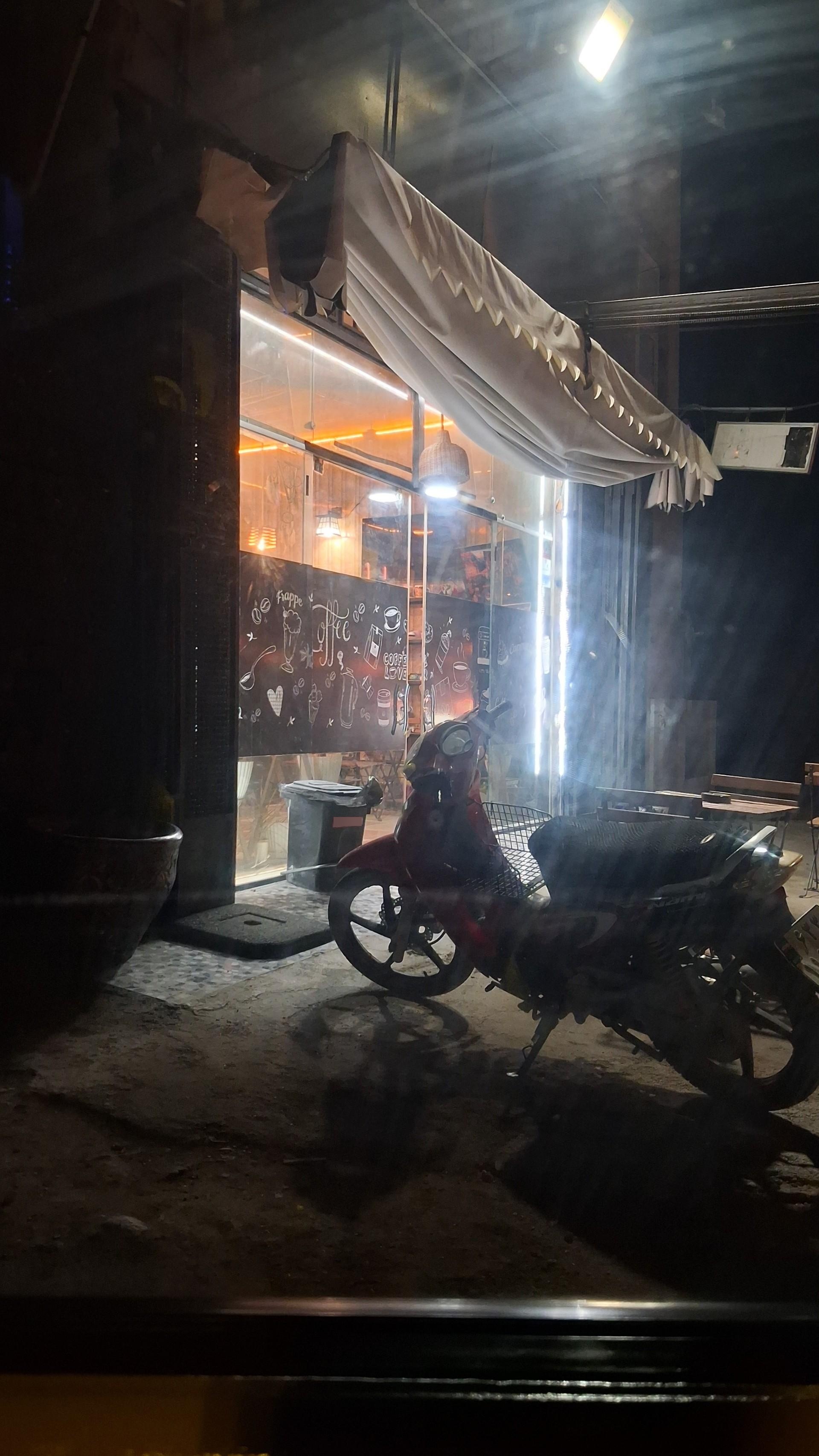 عکس کافه سه دی 