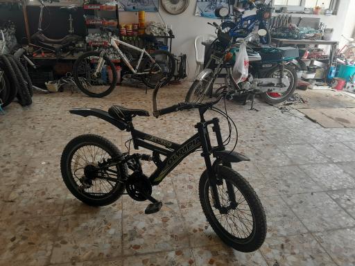 عکس فروشگاه و تعمیرات دوچرخه ژیتان