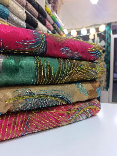 عکس پارچه سرای ارغوان