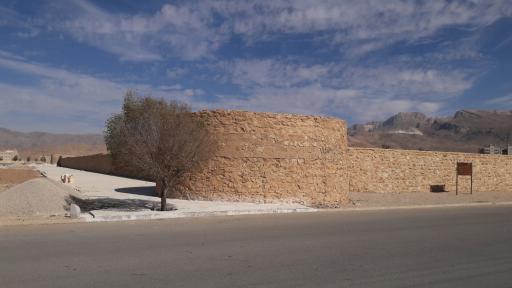 عکس قلعه اس. پی. آر