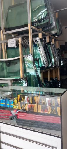 عکس شیشه اتومبیل کلاسیک