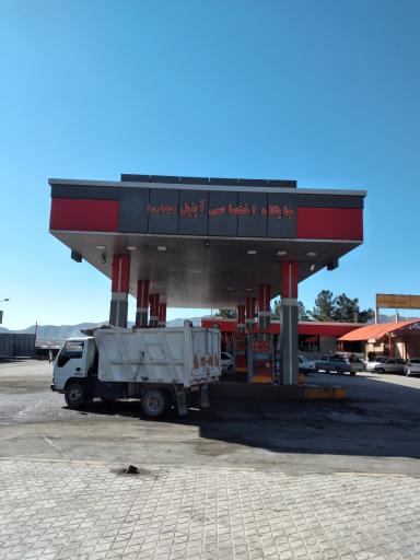 عکس جایگاه سوخت (بنزین و گازوییل)