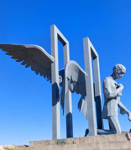 عکس مجسمه دروازه بهشت