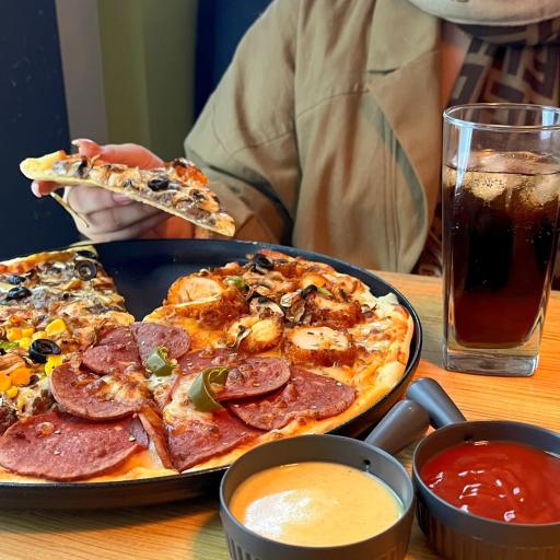 عکس کافه رستوران سیمونه