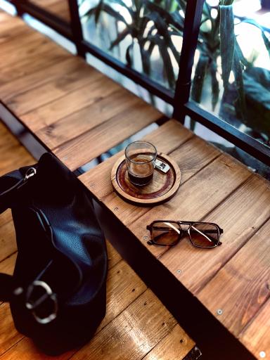 عکس کافه سایه