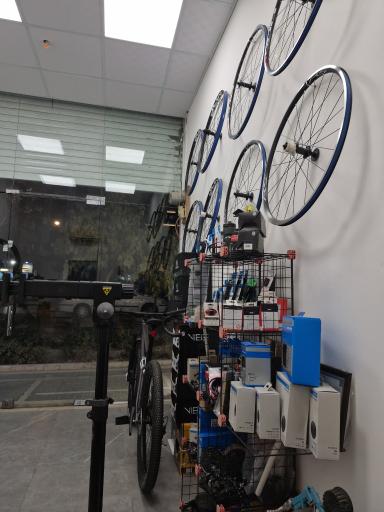 عکس خدمات دوچرخه بهداد