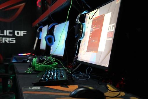 عکس گیم سنتر روگ آرنا