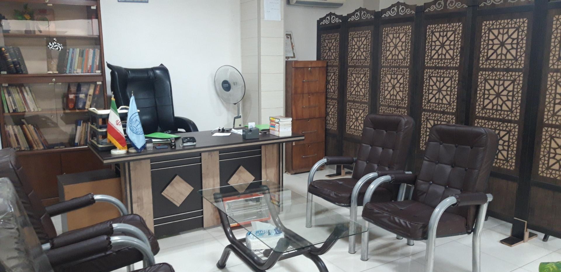 عکس دفتر وکالت سمیه مرادپور