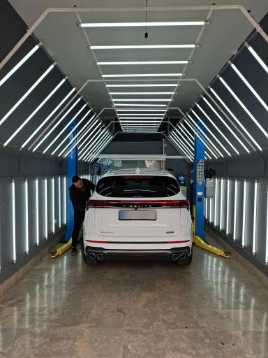 عکس کارشناسی رنگ ملکی 