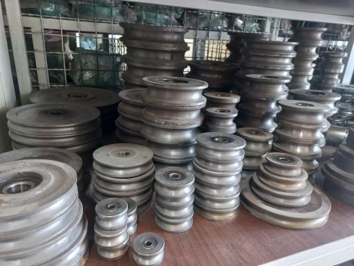 عکس بورس چرخ و قرقره یزد