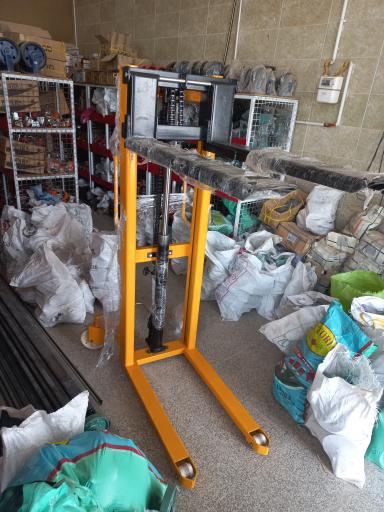 عکس بورس چرخ و قرقره یزد