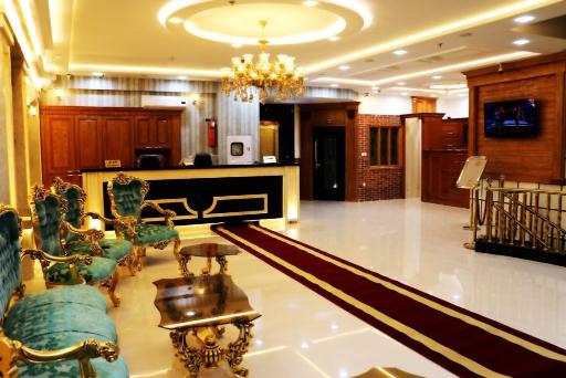 عکس هتل رز طلایی