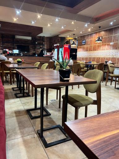 عکس پیتزا هفت هزار