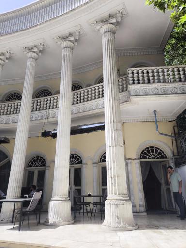 عکس کافه عمارت دیباچه