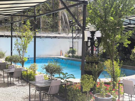 عکس کافه عمارت دیباچه