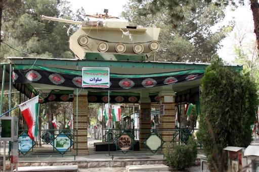 عکس مزار شهید حسین فهمیده