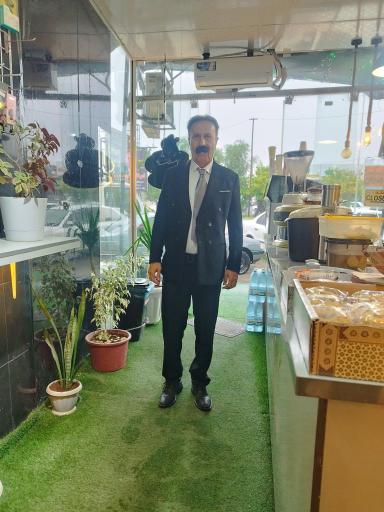 عکس کافه داش ممد