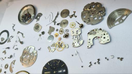 عکس مرکز تعمیر ساعت باقری