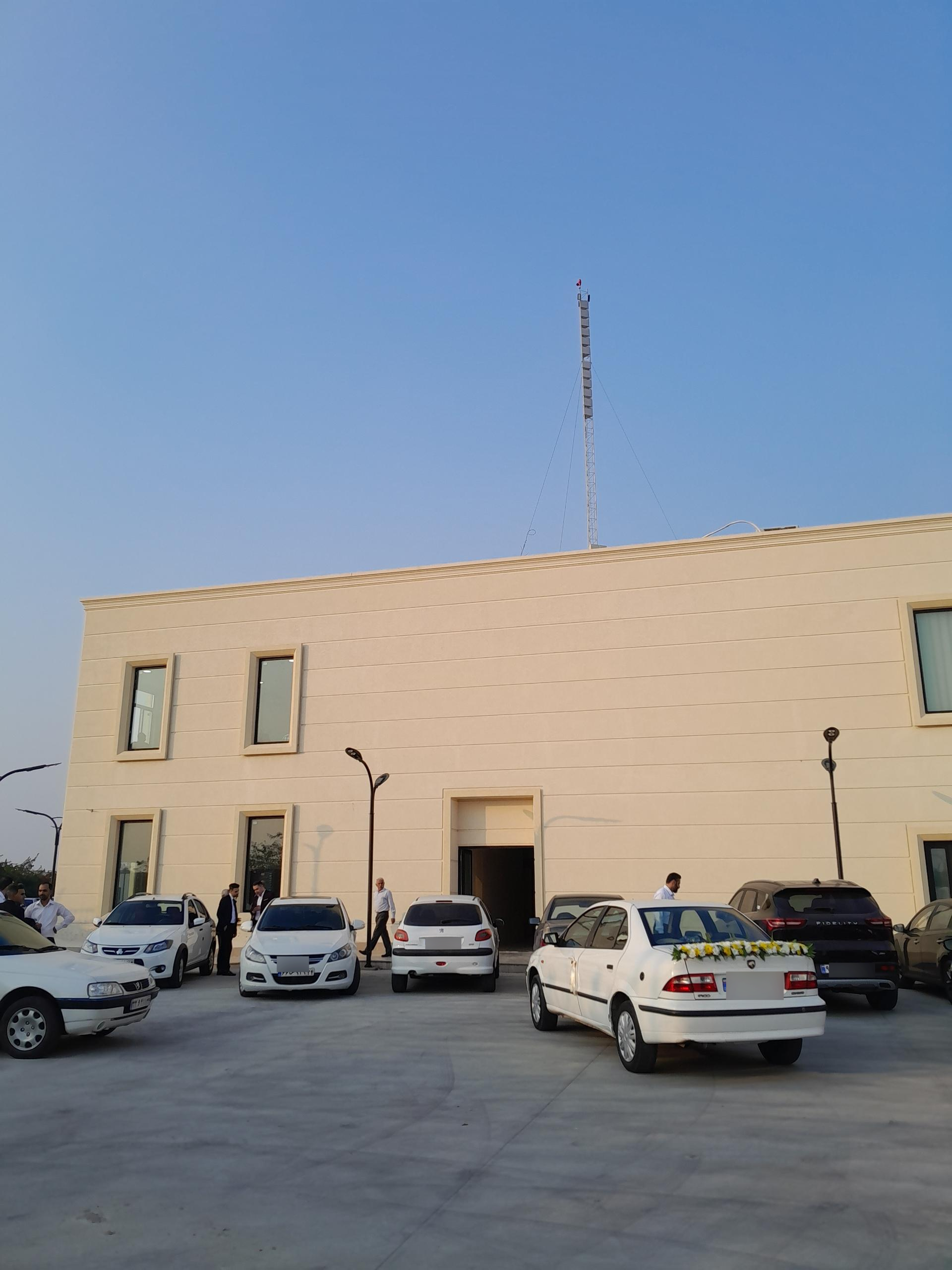 عکس تالار پذیرایی سرزمین آفتاب