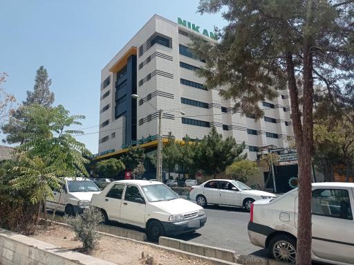 عکس بیمارستان نیکان سپید