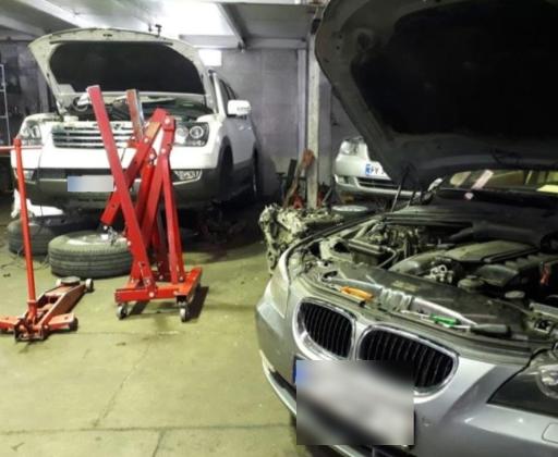 عکس تعمیرگاه و امداد خودرو رضا گودرزوند