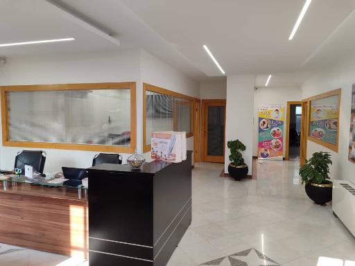 عکس موسسه زبان گویش