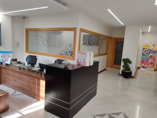 عکس موسسه زبان گویش