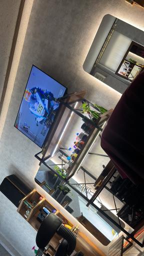 عکس سالن آرایشگاه مردانه امید