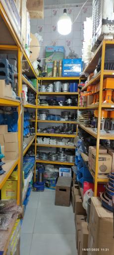 عکس فروشگاه یدک پمپ عرب