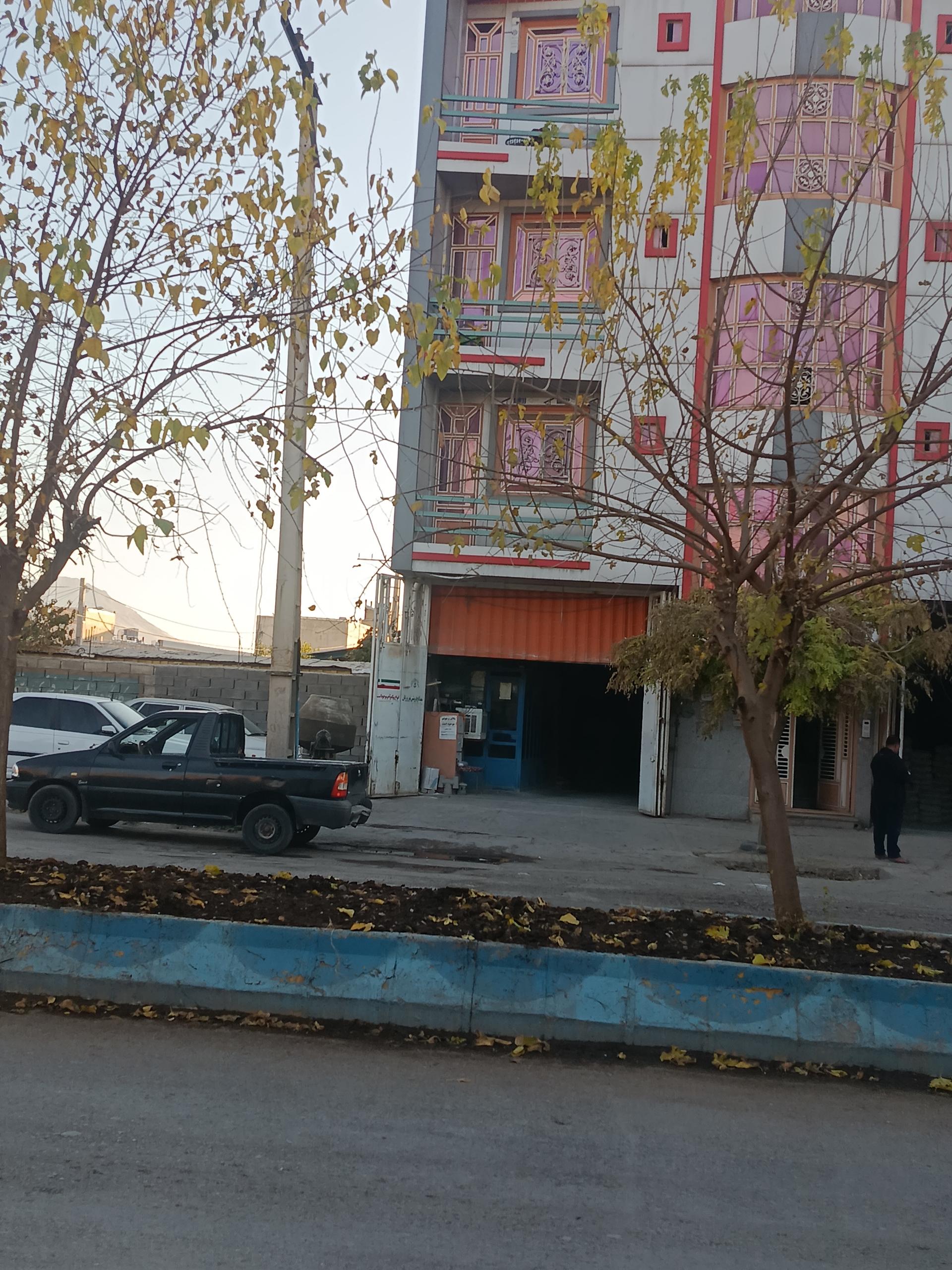 عکس مصالح ساختمانی حاج اسفند نوروزیان 