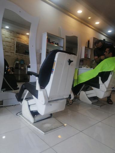 عکس پیرایش روشن