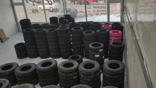 عکس فروشگاه لاستیک تقی زاده