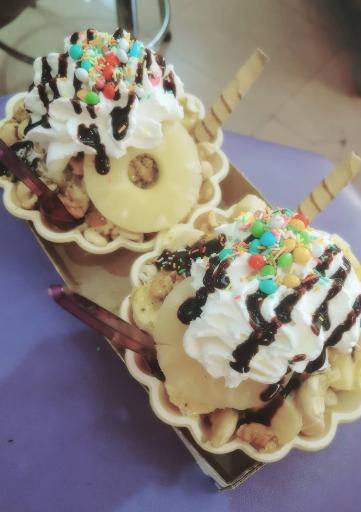 عکس بستنی حاجی بابا